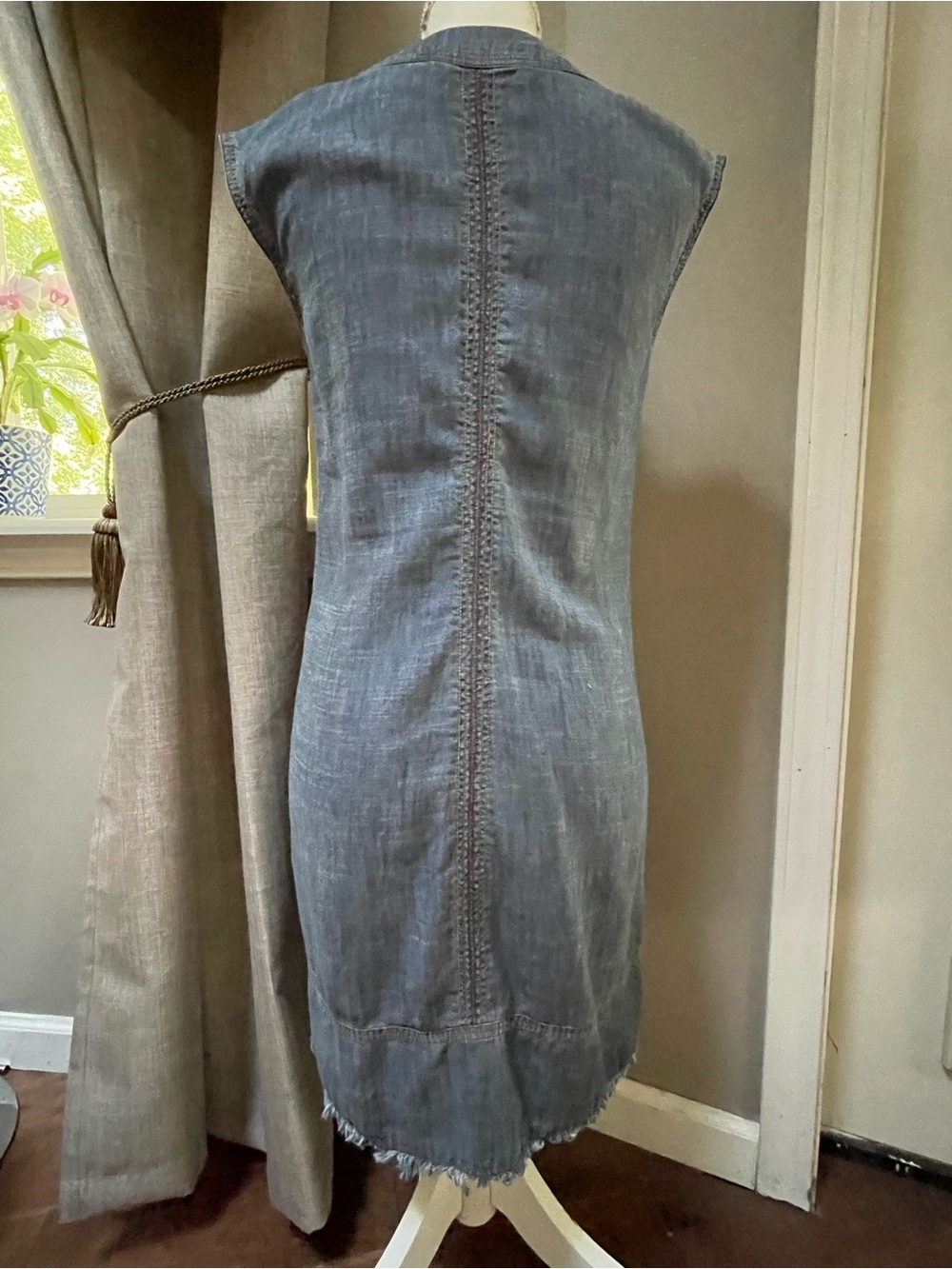 Hot Style Denim Dress Trina Turk Mini Dress - Picture 3 of 11